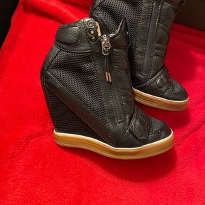 LAMB black wedge sneaker vintage